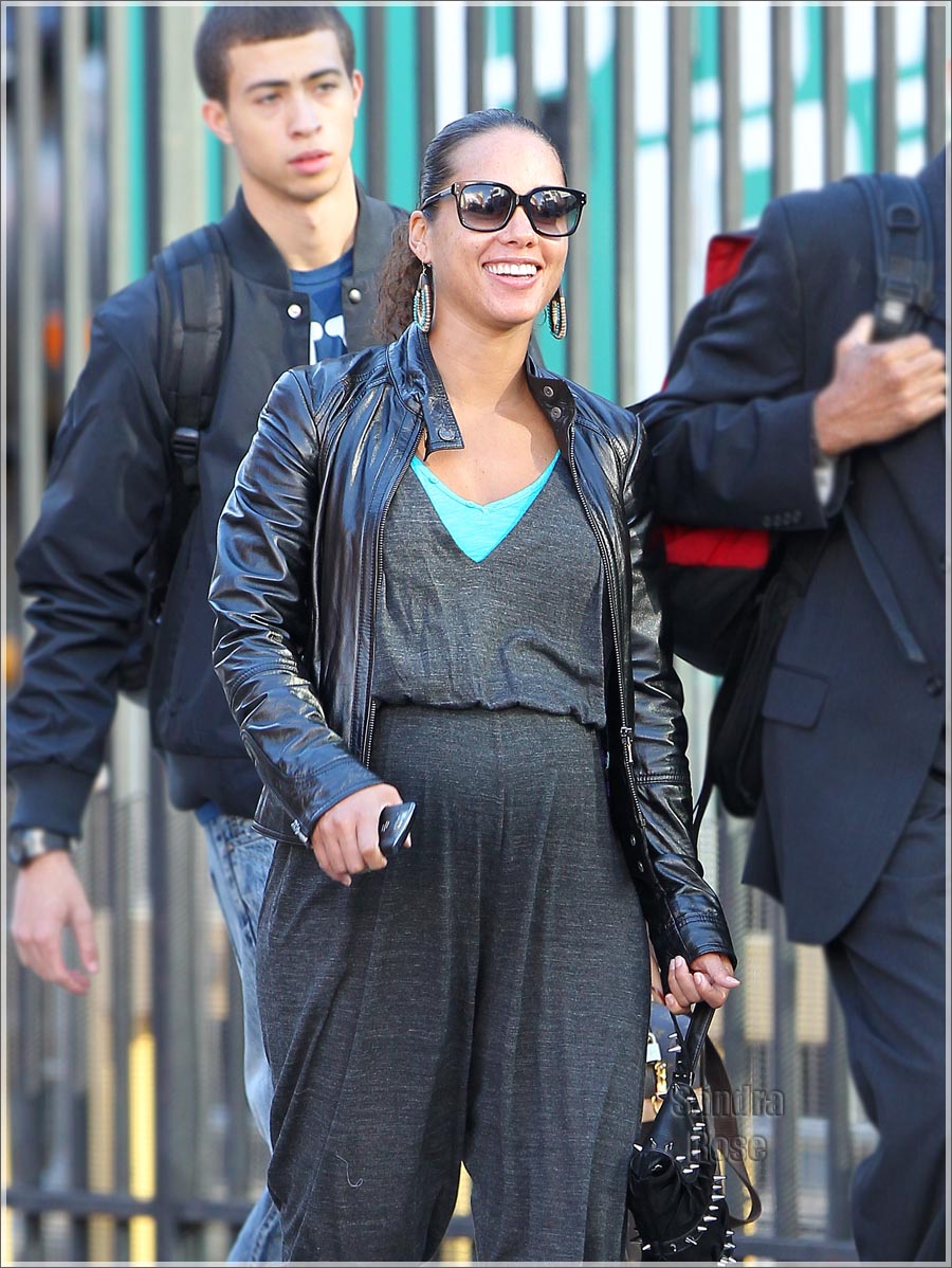 A very pregnant Alicia Keys is all smiles in NYC