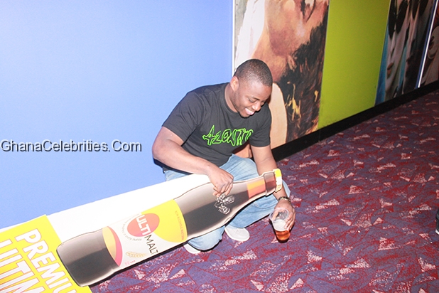 Elmina Premiere In London26